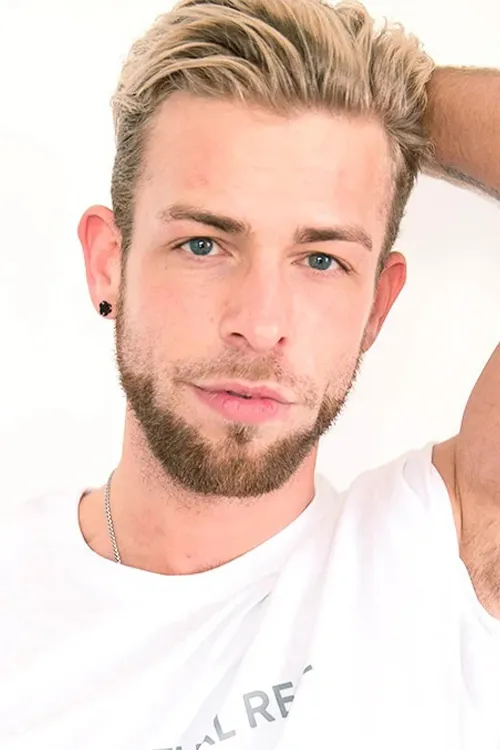 Gabriel Phoenix Image