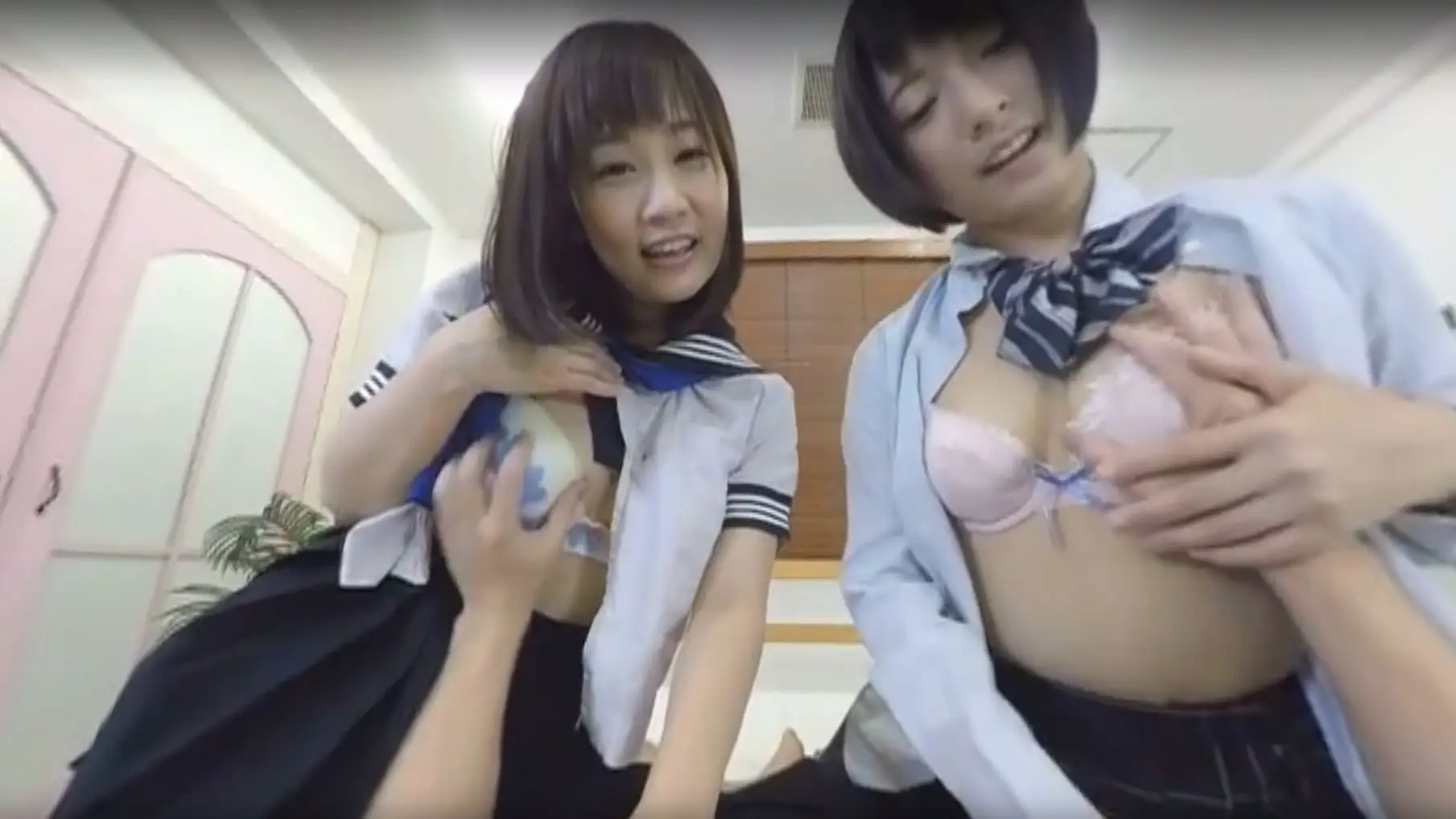 Virtual Health Session - Miku Abeno And Yuri Shinomiya VR Adult Videos