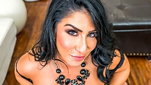 Best Bang On The Block - MILF in Lingerie VR Adult Videos