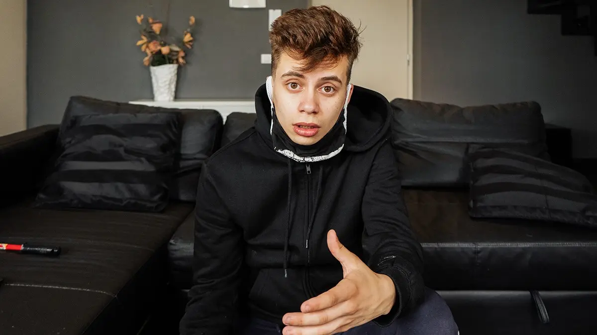 [Gay] Breaking & Entering VR Adult Videos