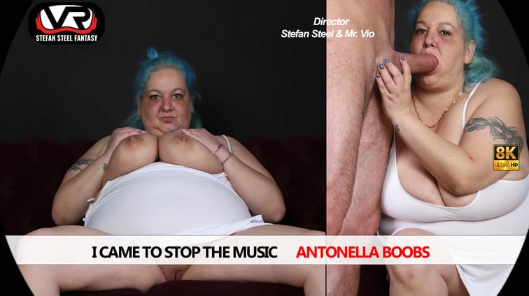 I Came To Stop The Music Antonella Boobs