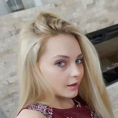 Aften Opal - Professional VR Pornstar Profile Photo | VR Porno Star