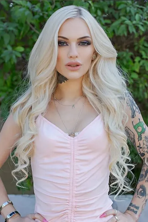 Alex Grey - Professional VR Pornstar Profile Photo | VR Porno Star