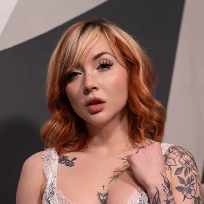 Eva Ray - Professional VR Pornstar Profile Photo | VR Porno Star