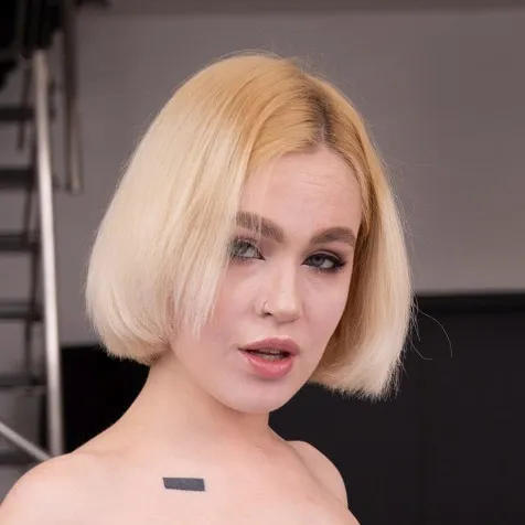 Greta Foss - Professional VR Pornstar Profile Photo | VR Porno Star