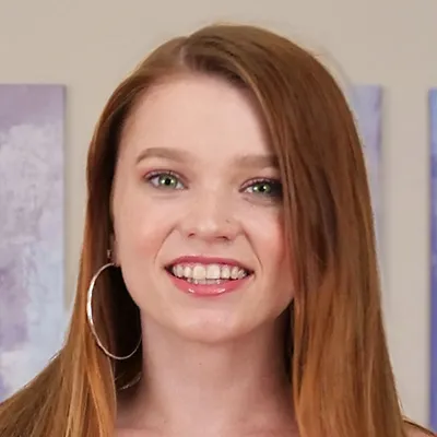 Mazy Myers - Professional VR Pornstar Profile Photo | VR Porno Star