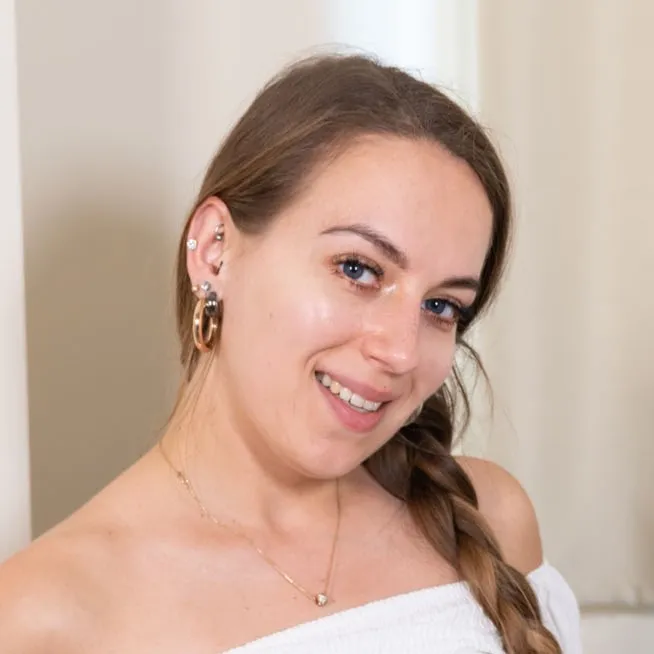 Monika Lara Smith - Professional VR Pornstar Profile Photo | VR Porno Star