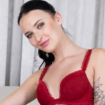 Sasha Sparrow - Professional VR Pornstar Profile Photo | VR Porno Star