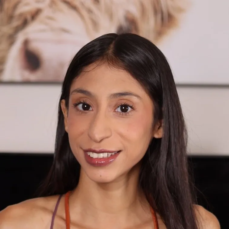 Sona Bella - Professional VR Pornstar Profile Photo | VR Porno Star