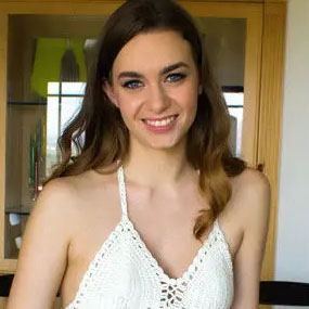 Tali Dova Profile