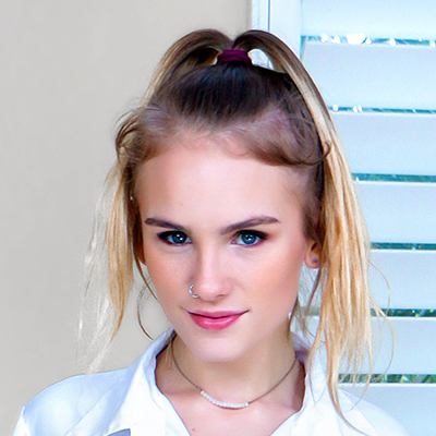 Natalie Knight Profile