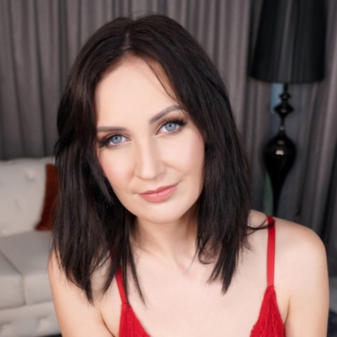 Charlotte Carter Profile